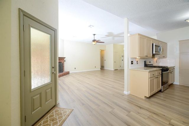 600 Rimrock Road, Edmond, OK 73034