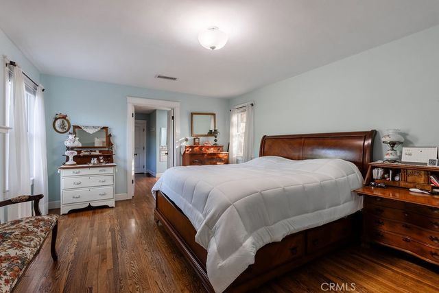 1121 Vista Way, Oceanside, CA 92054
