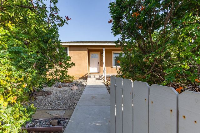 1121 Vista Way, Oceanside, CA 92054