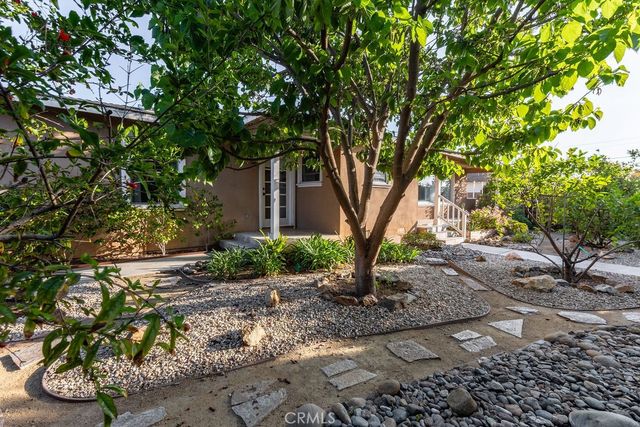 1121 Vista Way, Oceanside, CA 92054