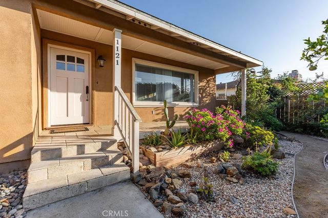1121 Vista Way, Oceanside, CA 92054