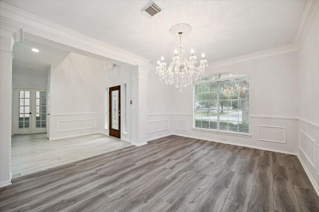 2715 Oakland Drive, Sugar Land, TX 77479