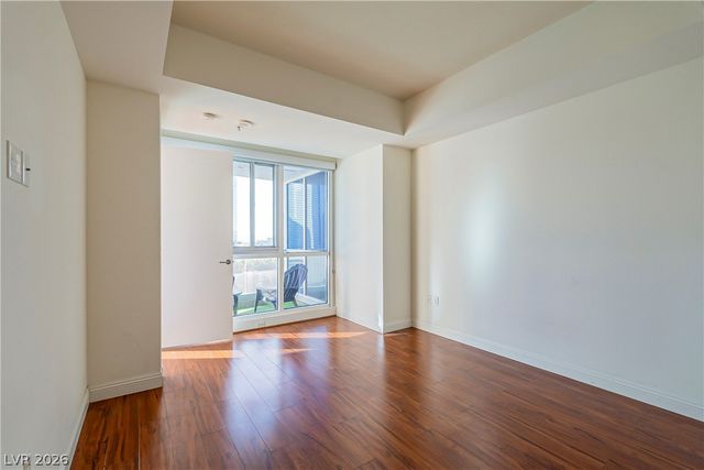 4525 DEAN MARTIN Drive 1405, Las Vegas, NV 89103