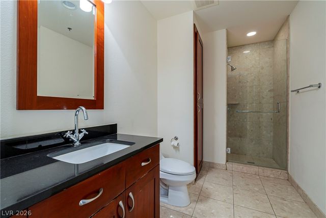 4525 DEAN MARTIN Drive 1405, Las Vegas, NV 89103