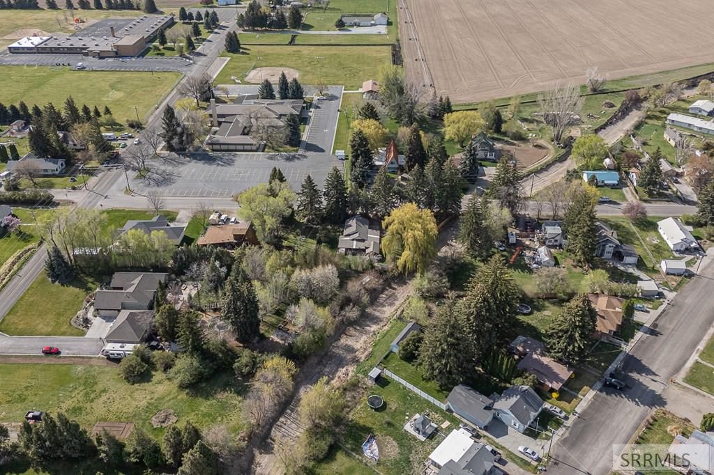 Image 25 of property listing at 594 E 750 N, Firth, ID 83236