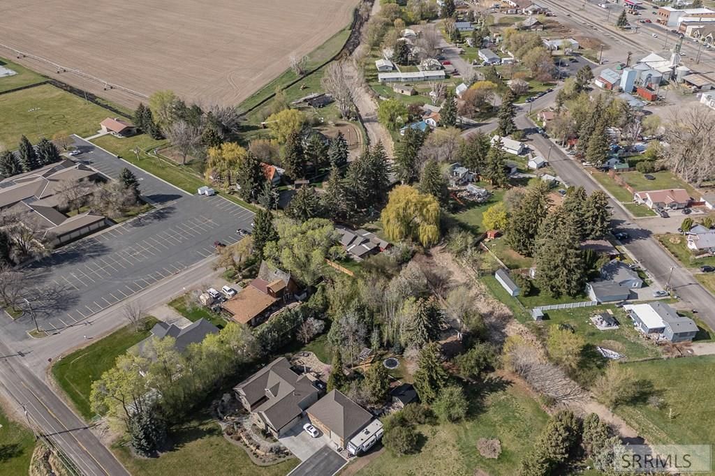 Image 26 of property listing at 594 E 750 N, Firth, ID 83236