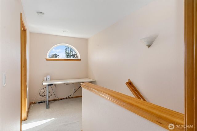 1751 SW Rock Rose Drive, Oak Harbor, WA 98277