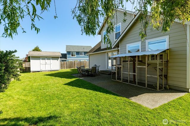1751 SW Rock Rose Drive, Oak Harbor, WA 98277