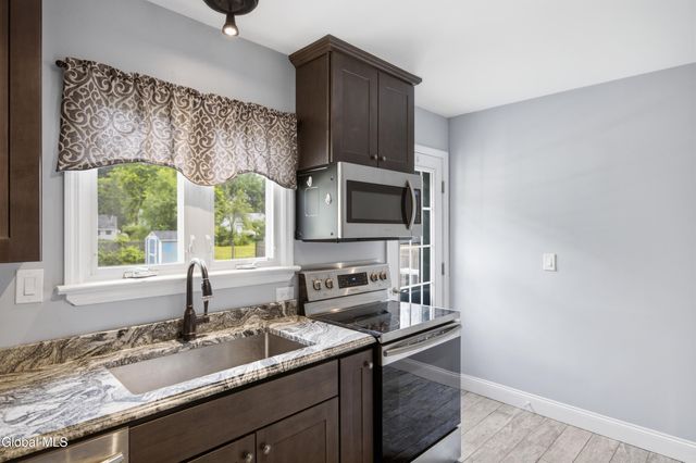 1022 Riggi Avenue, Rotterdam, NY 12303