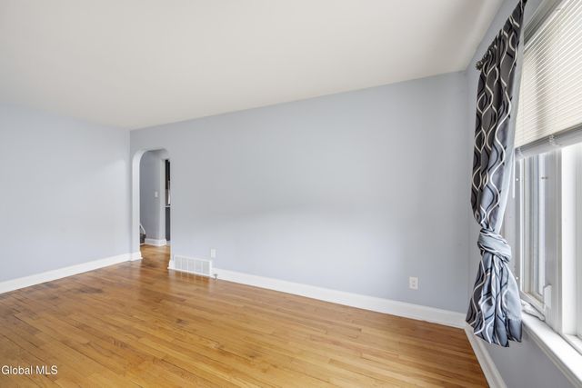 1022 Riggi Avenue, Rotterdam, NY 12303