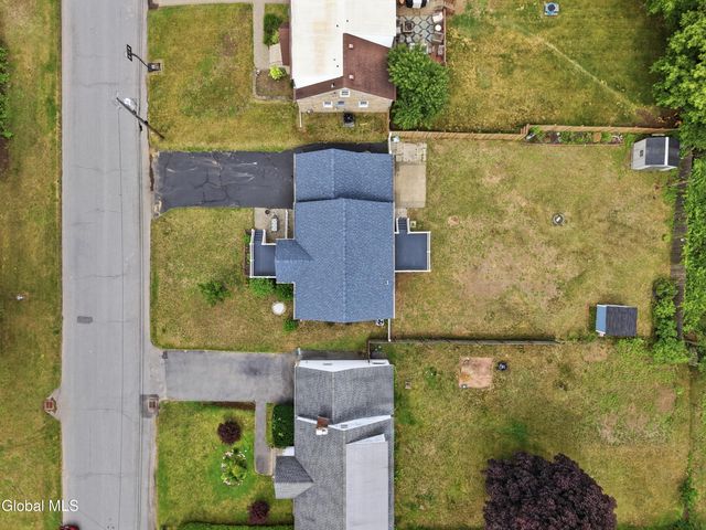 1022 Riggi Avenue, Rotterdam, NY 12303