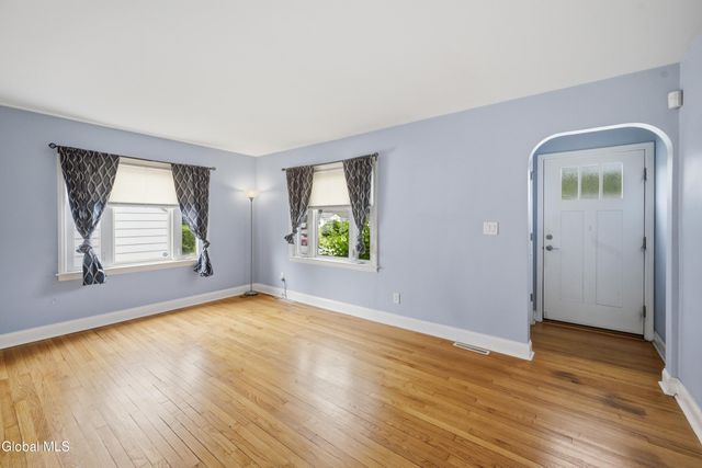 1022 Riggi Avenue, Rotterdam, NY 12303