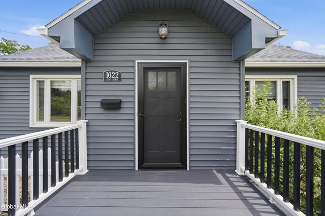 1022 Riggi Avenue, Rotterdam, NY 12303