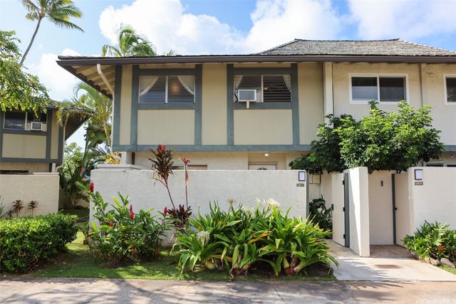 205 Kawaihae Street A6, Honolulu, HI 96825