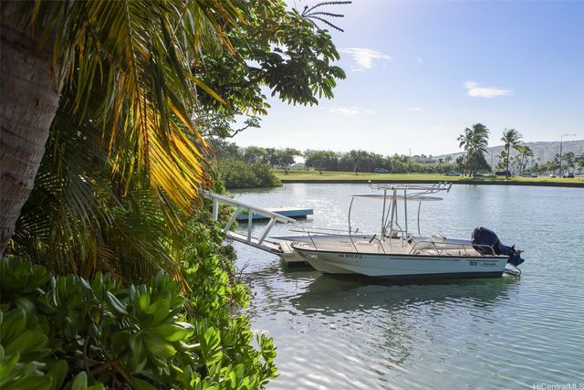 205 Kawaihae Street A6, Honolulu, HI 96825