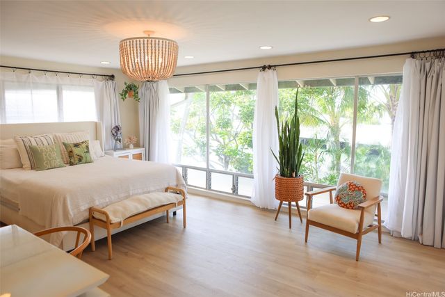 205 Kawaihae Street A6, Honolulu, HI 96825