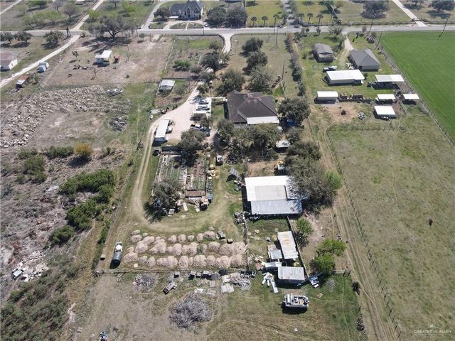 811 S Glasscock Boulevard, Alton, TX 78573