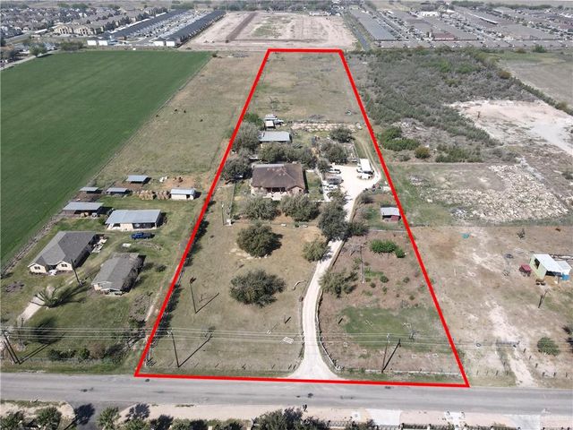 811 S Glasscock Boulevard, Alton, TX 78573