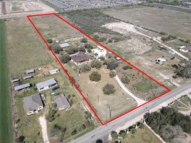 811 S Glasscock Boulevard, Alton, TX 78573