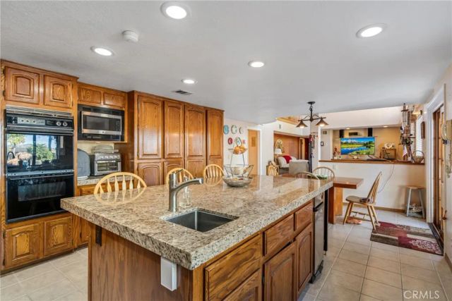 2412 Deland, Alpine, CA 91901