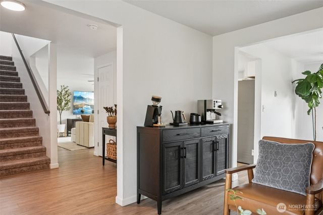 16001 NE 4th Way, Vancouver, WA 98684