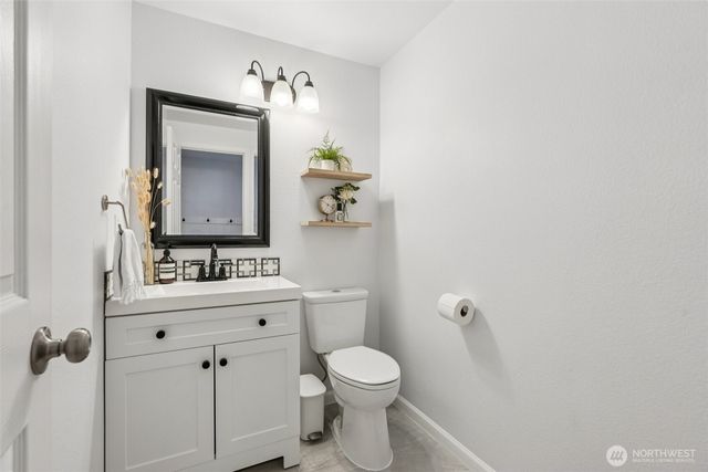 16001 NE 4th Way, Vancouver, WA 98684