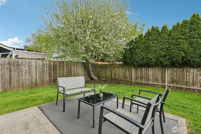 16001 NE 4th Way, Vancouver, WA 98684