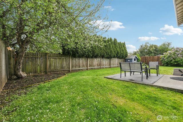 16001 NE 4th Way, Vancouver, WA 98684