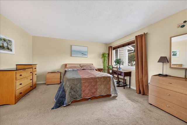 18 Beals Cove Road F, Hingham, MA 02043