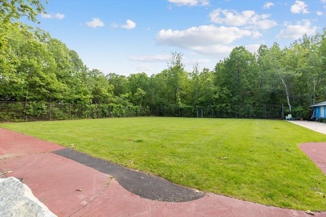 18 Beals Cove Road F, Hingham, MA 02043