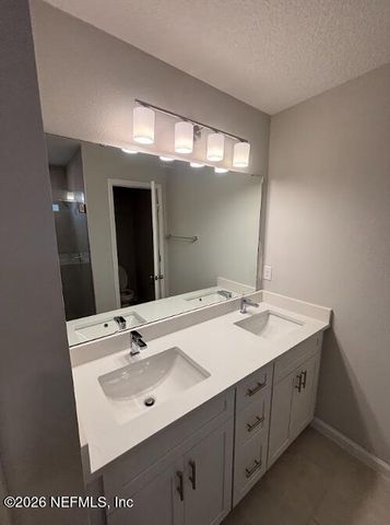 1295 JEWELSTONE Lane, Jacksonville, FL 32221