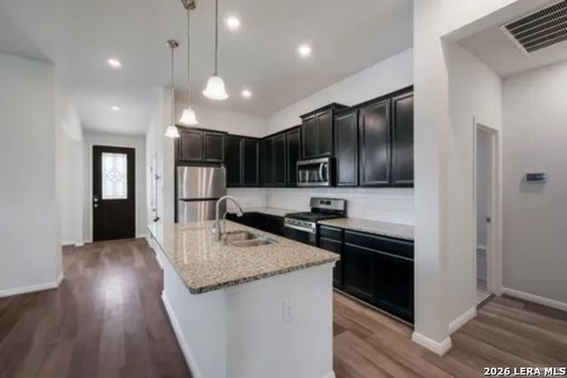 11531 Lightning Way, San Antonio, TX 78245