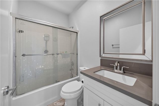 7960 Telegraph, Downey, CA 90240