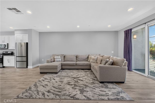 7960 Telegraph, Downey, CA 90240
