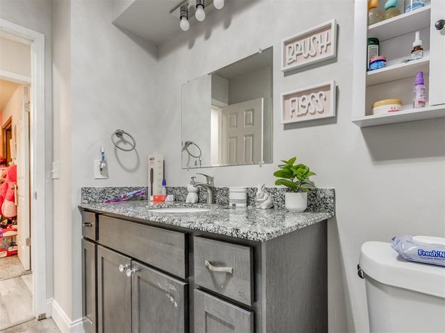 5021 Union Circle, Del City, OK 73135