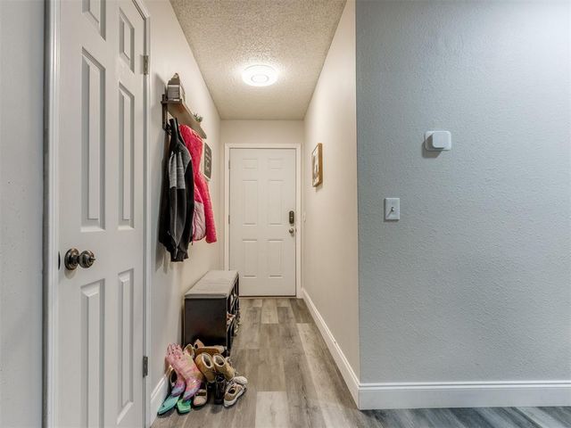 5021 Union Circle, Del City, OK 73135