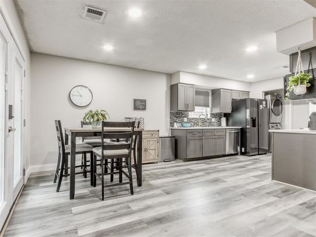 5021 Union Circle, Del City, OK 73135