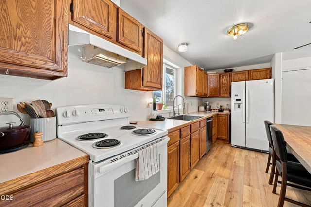 56256 Eider Road, Bend, OR 97707