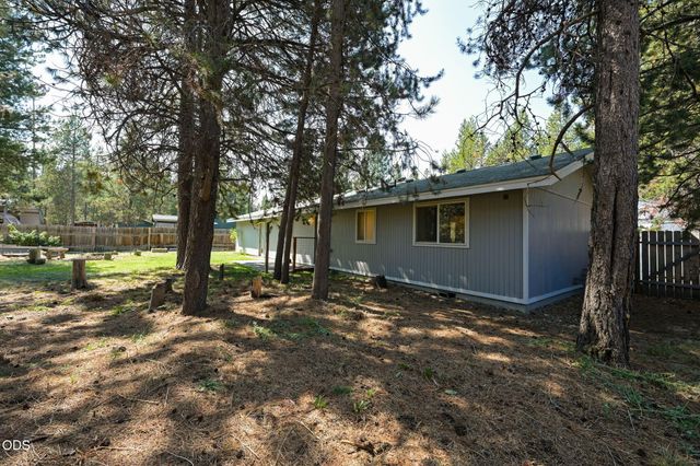 56256 Eider Road, Bend, OR 97707