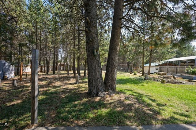 56256 Eider Road, Bend, OR 97707