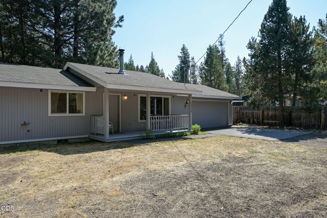56256 Eider Road, Bend, OR 97707