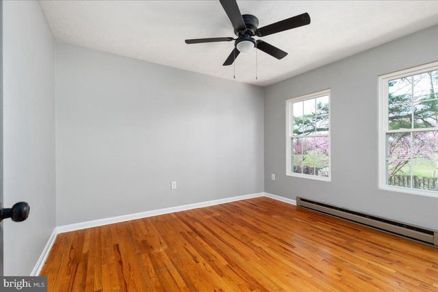 224 CARROLL DR, Stephens City, VA 22655