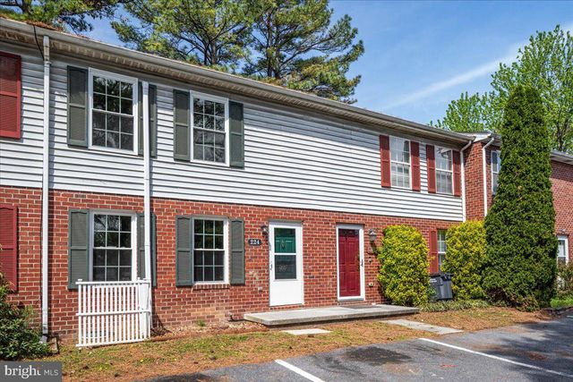 224 CARROLL DR, Stephens City, VA 22655