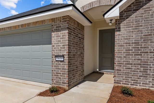 5614 Red Pine Street, Shreveport, LA 71129