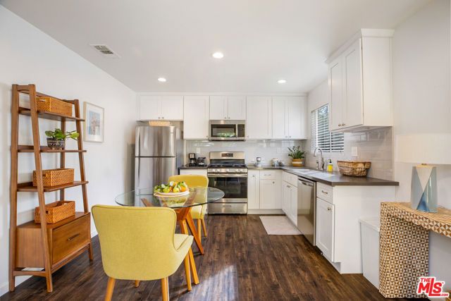 1024 N Naomi Street, Burbank, CA 91505