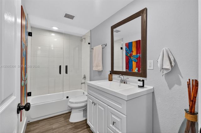 541 NW 109th St, Miami, FL 33168