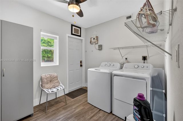 541 NW 109th St, Miami, FL 33168