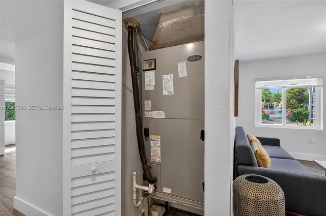 541 NW 109th St, Miami, FL 33168