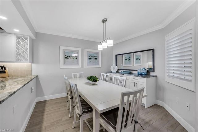 40 Seagate DR 303A, Naples, FL 34103