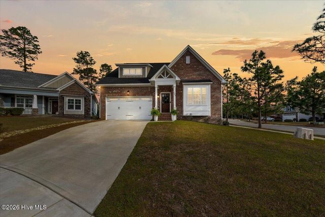 105 Sundew Court, Southern Pines, NC 28387